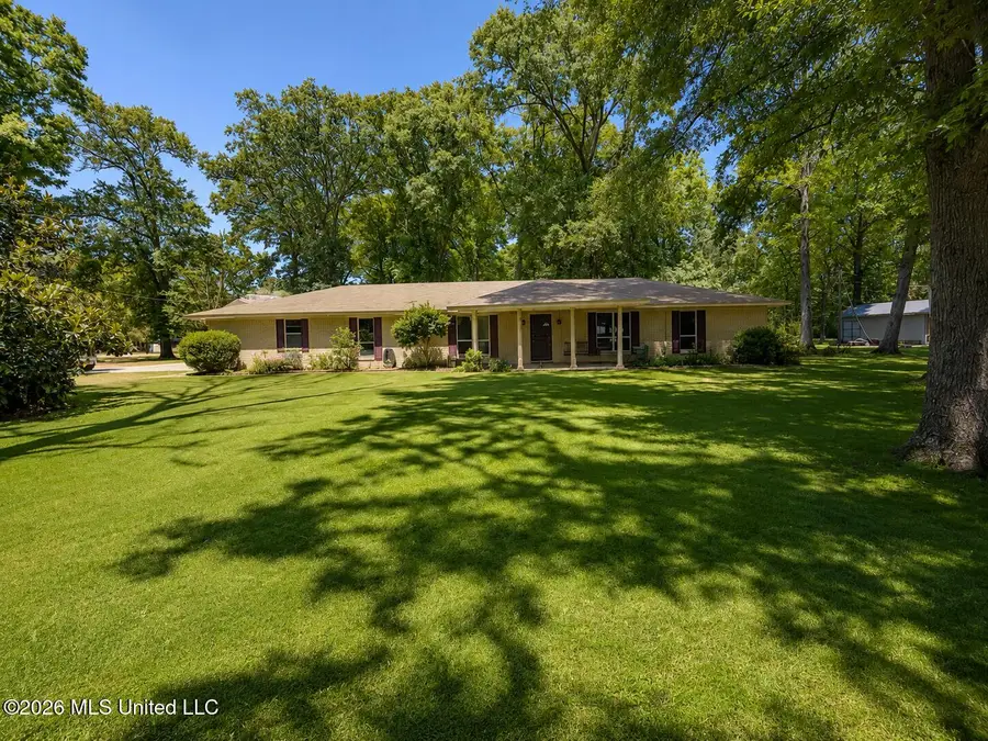 2237 Carol Street, Greenville, MS 38703 - #2