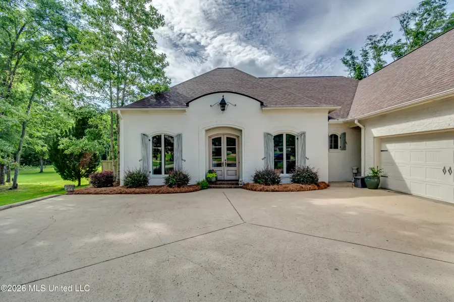 110 Meadow Park Drive, Canton, MS 39046 - #2