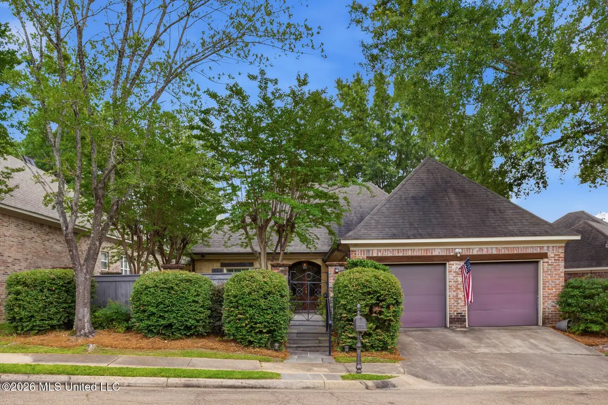 12 Waterford Place, Jackson, MS 39211 - #1