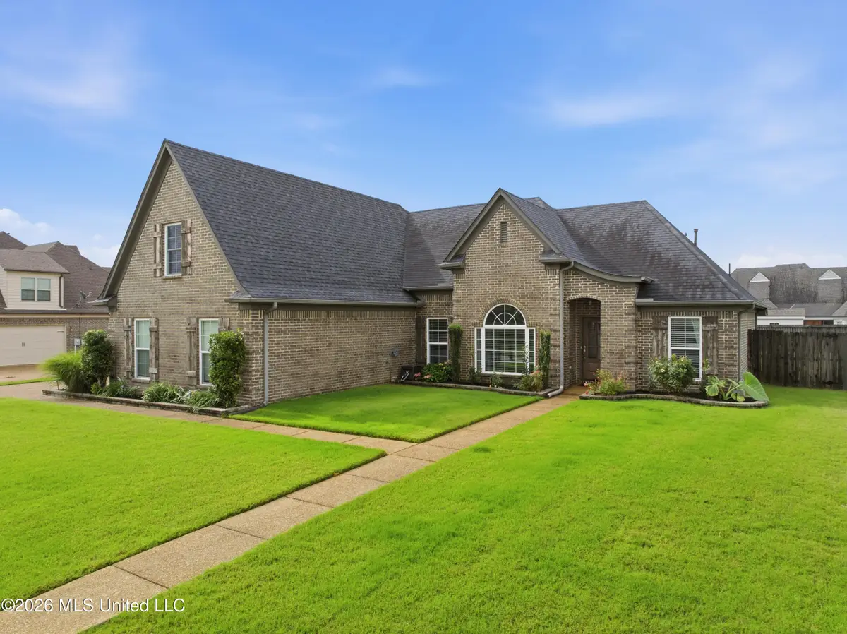 5353 Keating Drive, Olive Branch, MS 38654 - #1