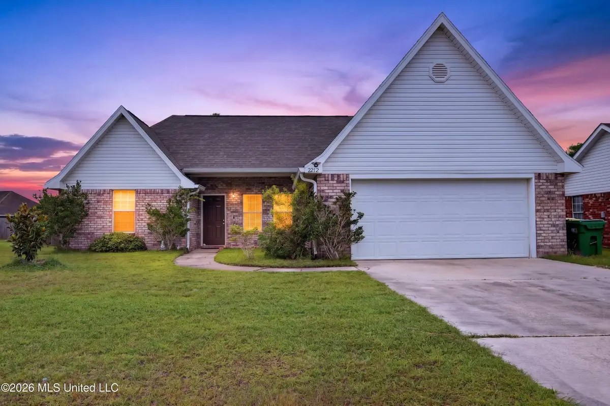 2212 Paula Circle, Ocean Springs, MS 39564 - #1