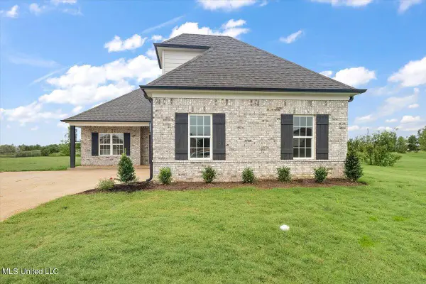 6389 River Lane, Walls, MS 38680
