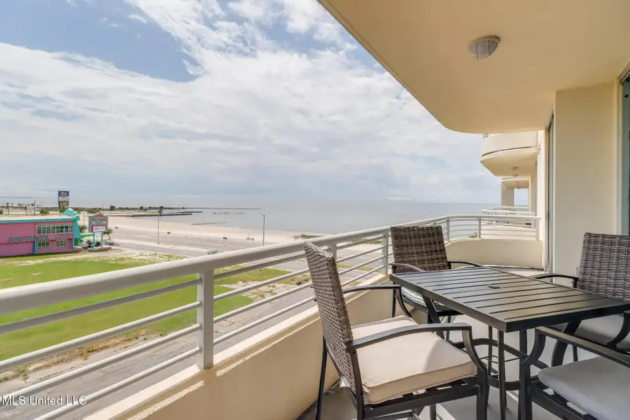2060 Beach Boulevard, Biloxi, MS 39531 - #3
