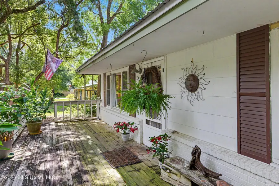 1918 Stuart Avenue, Ocean Springs, MS 39564 - #3