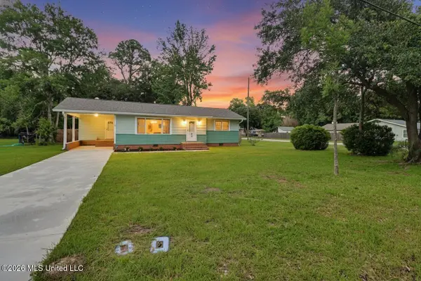 300 42nd Street, Gulfport, MS 39507