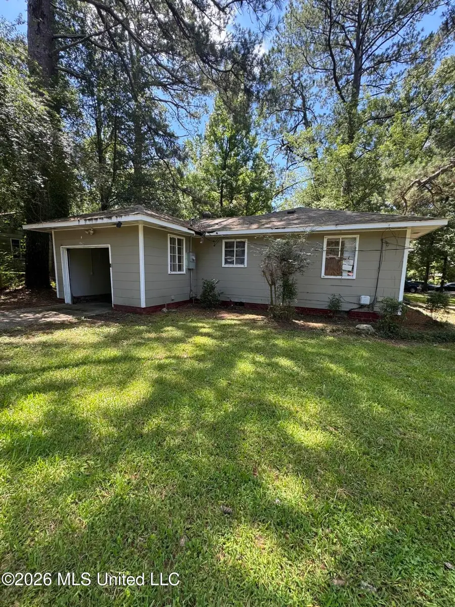 3206 Rosemary Avenue, Jackson, MS 39212 - #3