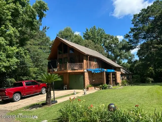 909 Pershing Street, McComb, MS 39648 - #1