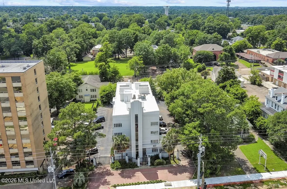 827 N State Street, Jackson, MS 39202 - #1