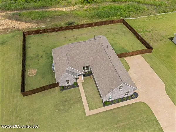 196 Cadet Drive, Senatobia, MS 38668 - #2