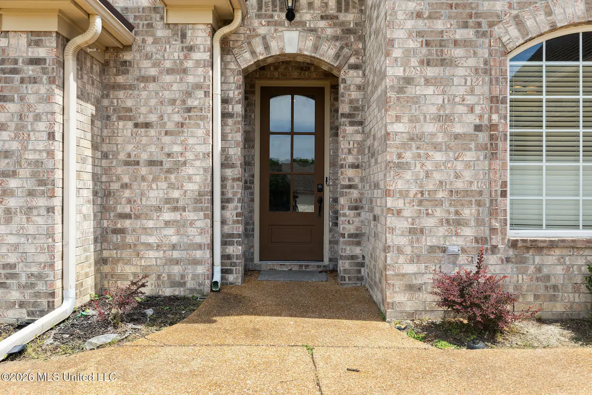 2890 Colony Cove, Southaven, MS 38672 - #1