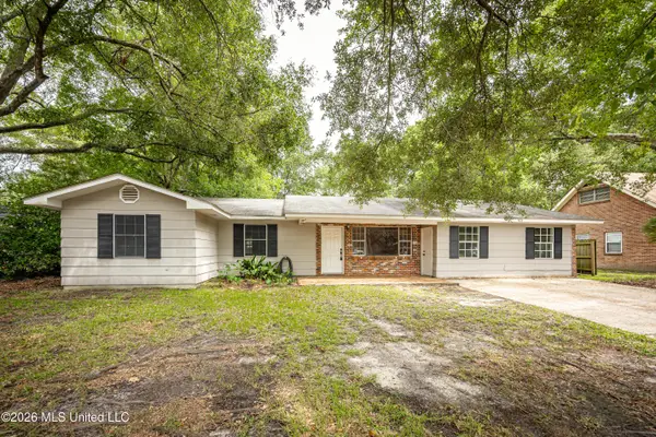 4014 Sherwood Street, Pascagoula, MS 39581