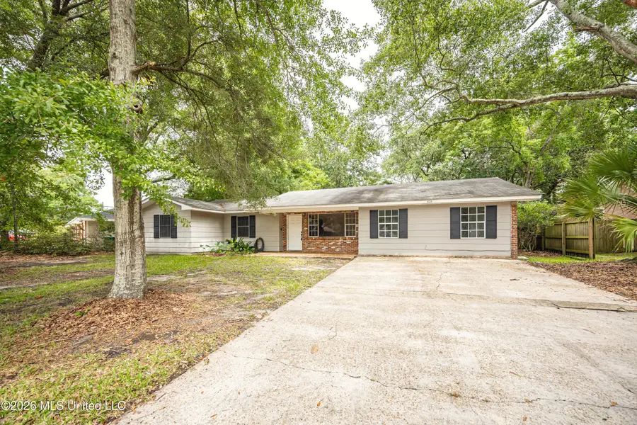 4014 Sherwood Street, Pascagoula, MS 39581 - #2