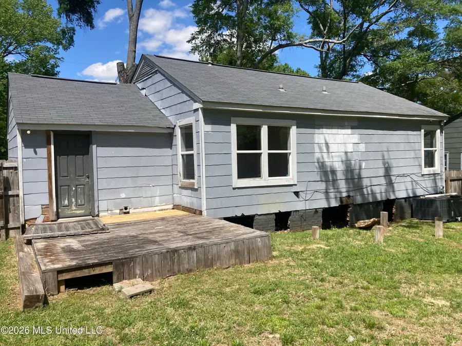 567 Robinhood Road, Jackson, MS 39206 - #2