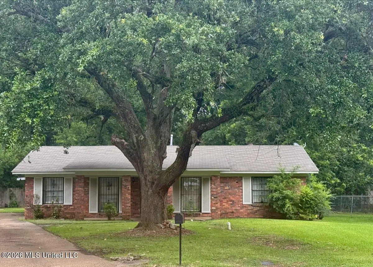 352 Catalina Circle, Jackson, MS 39204 - #1