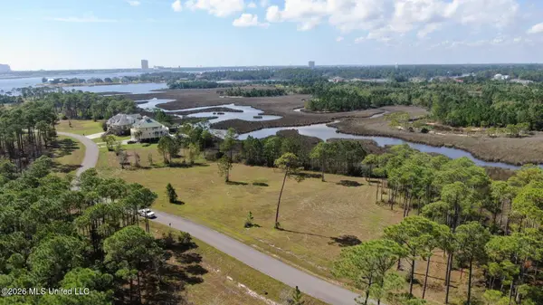 Ascot Drive, Biloxi, MS 39532