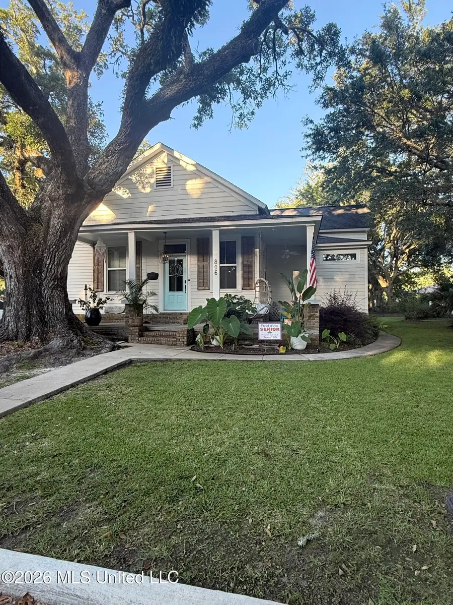 806 Buena Vista Street, Pascagoula, MS 39567 - #2