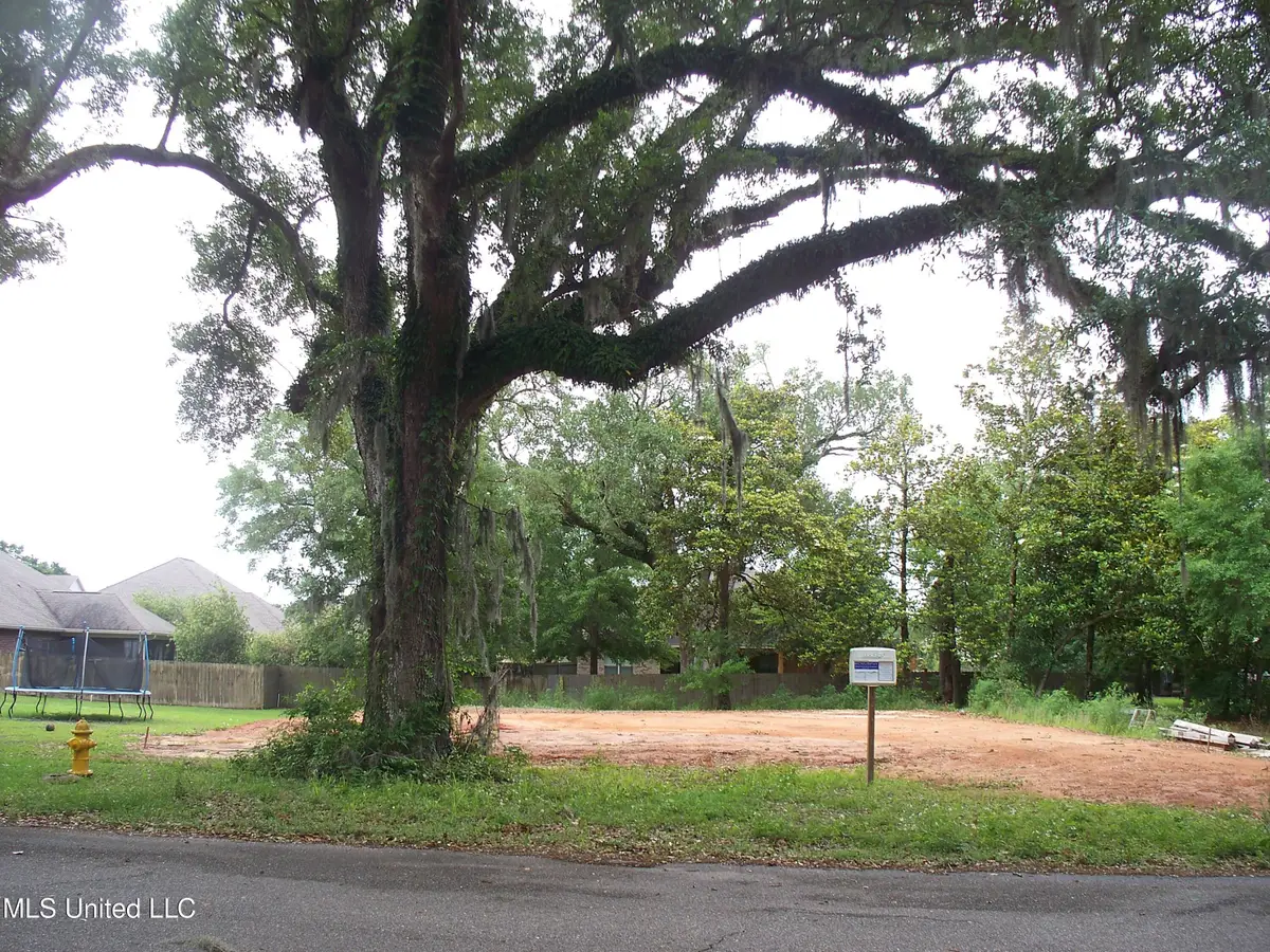 2157 Harmanson Vue, Biloxi, MS 39531 - #1
