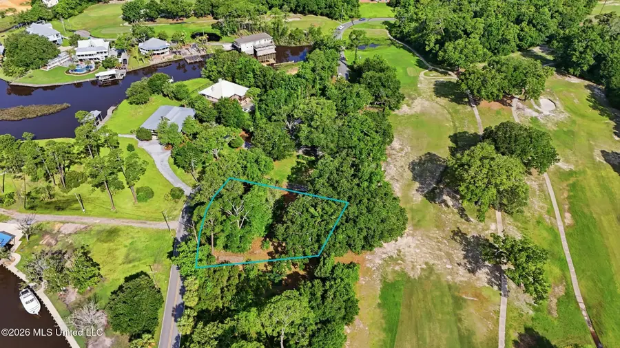 5712 Shore Drive, Ocean Springs, MS 39564 - #3