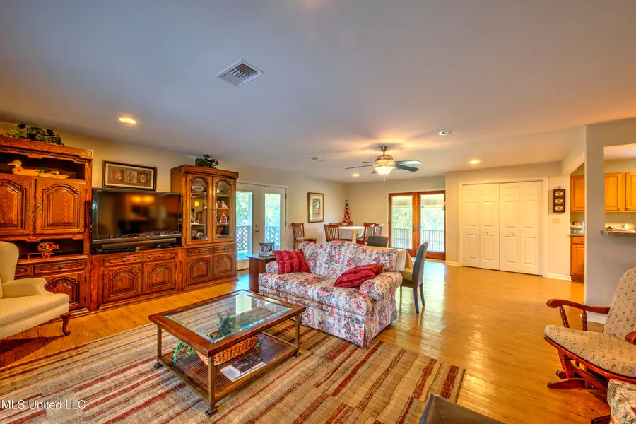39 Harrison Road, Bay Saint Louis, MS 39520 - #3