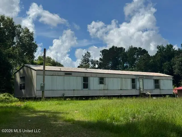 915 S Gordon Street, Centreville, MS 39631 - #1