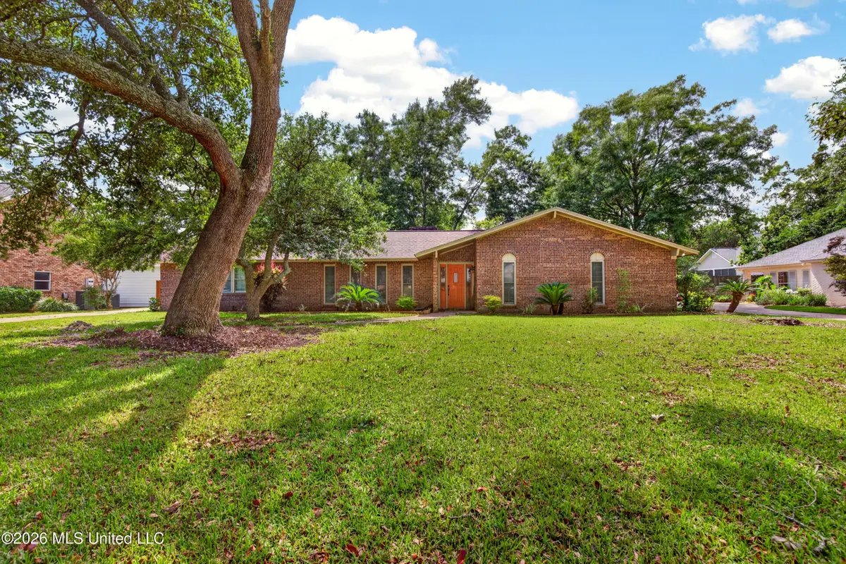 43 Greenbriar Drive, Gulfport, MS 39507 - #1