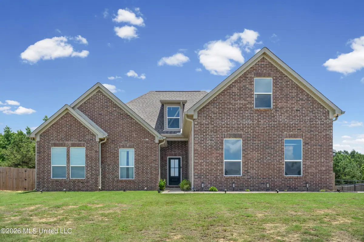 123 Deerfield Trace, Coldwater, MS 38618 - #1