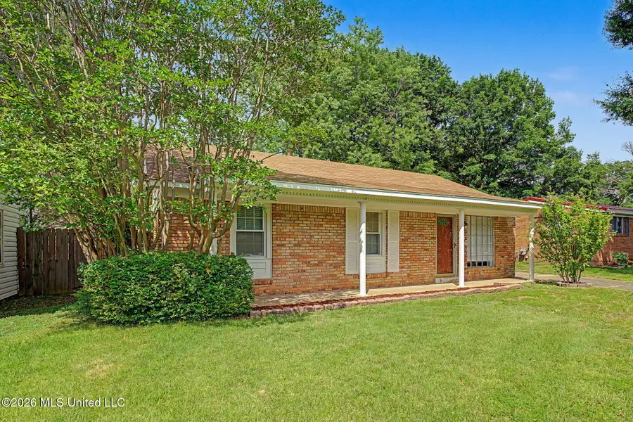8476 W Southaven Circle, Southaven, MS 38671 - #2