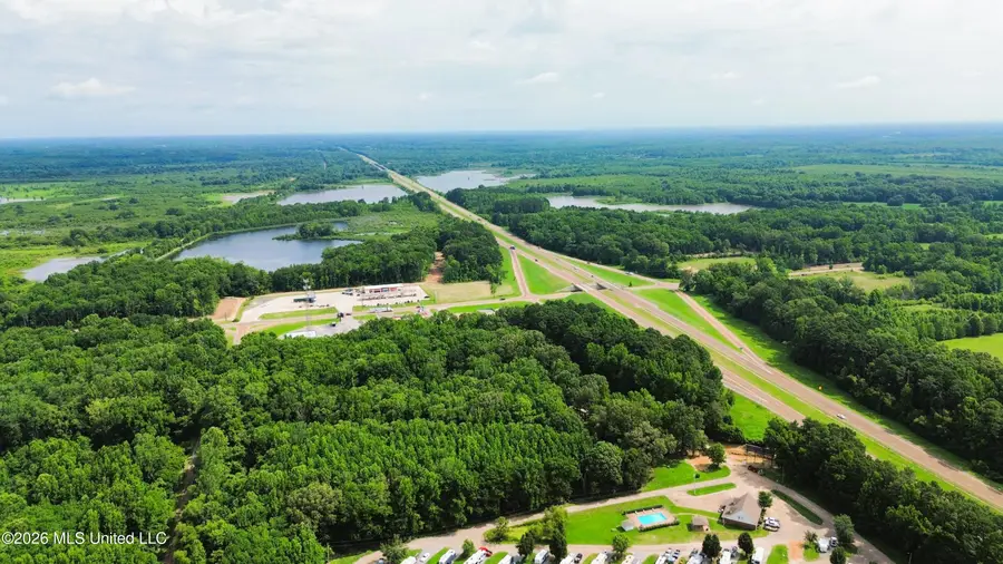 109 Flower Circle, Coldwater, MS 38618 - #2