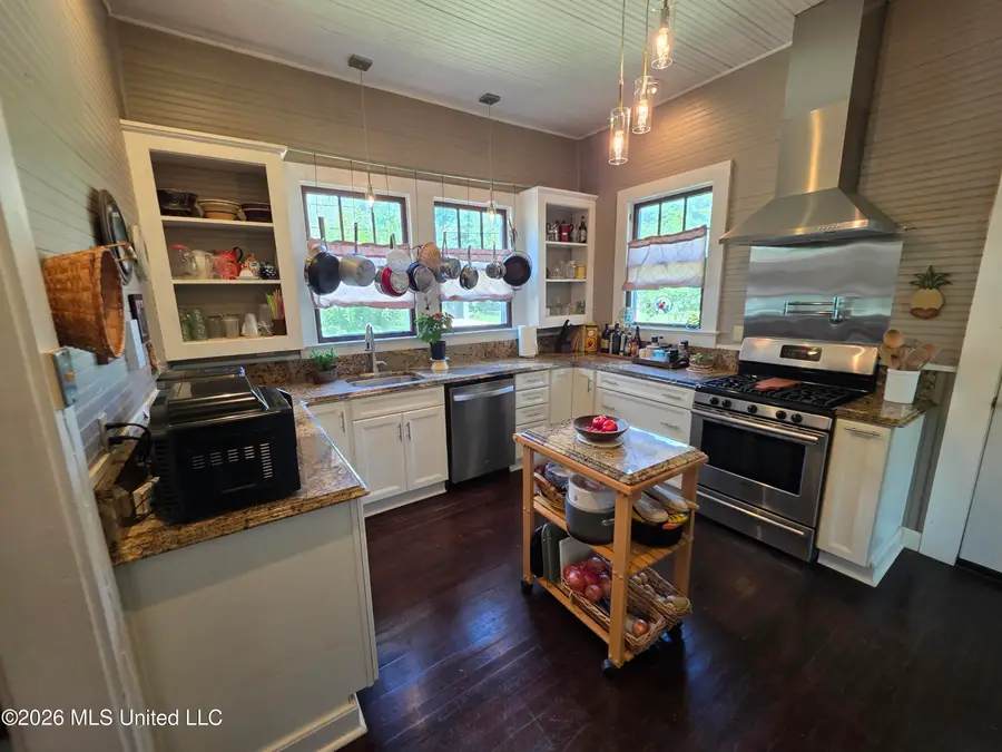225 S 5th Street, McComb, MS 39648 - #2