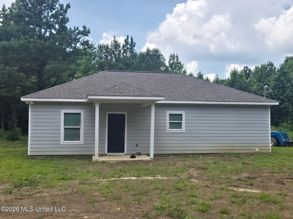 111 Ridge Road, Sarah, MS 38665 - #1
