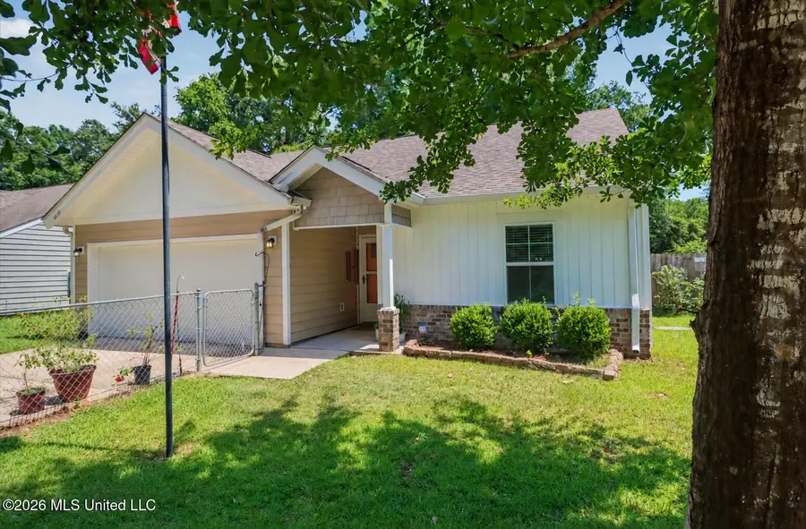 6119 Beach Street, Ocean Springs, MS 39564 - #2