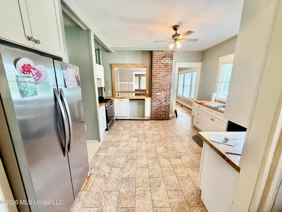 102 Elm Avenue, Clarksdale, MS 38614 - #3