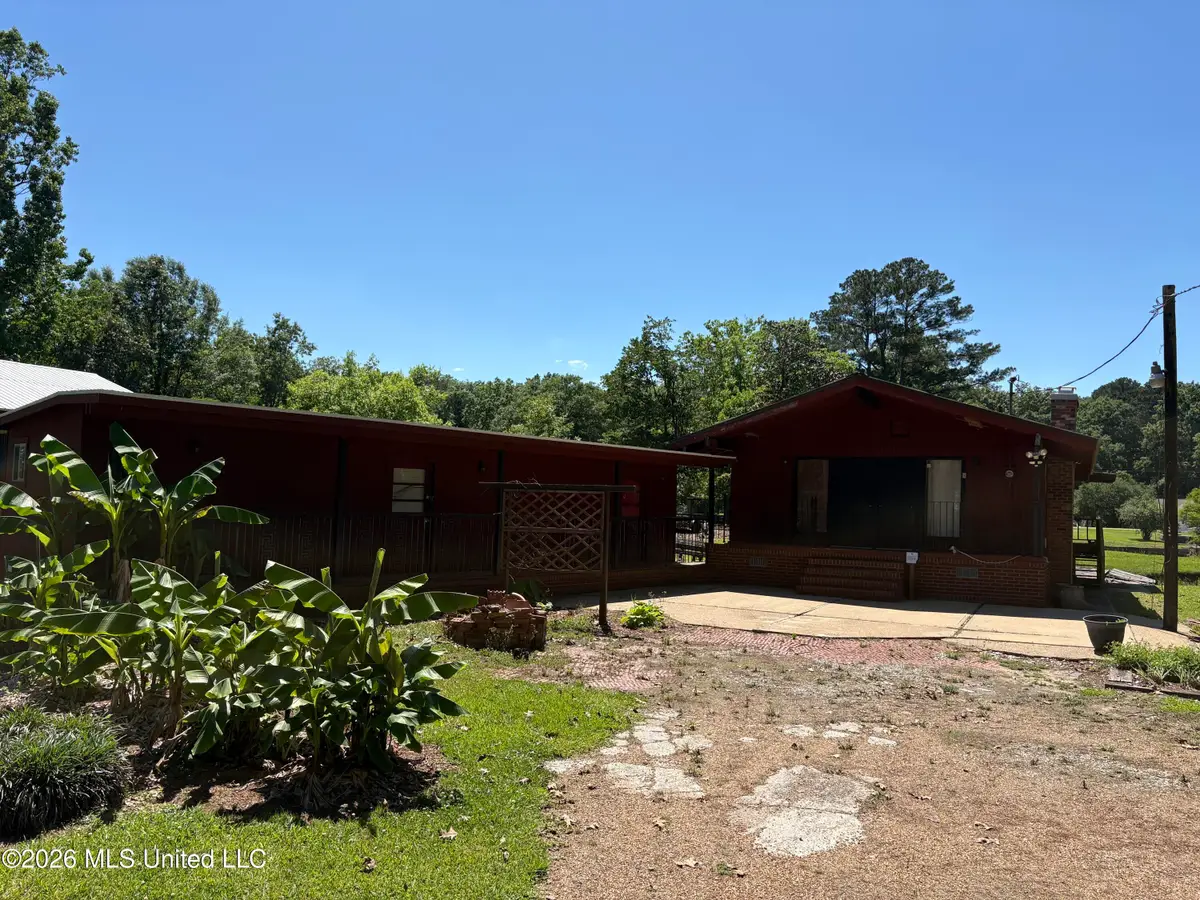 305 Lake Harbor Road, Brandon, MS 39047 - #1