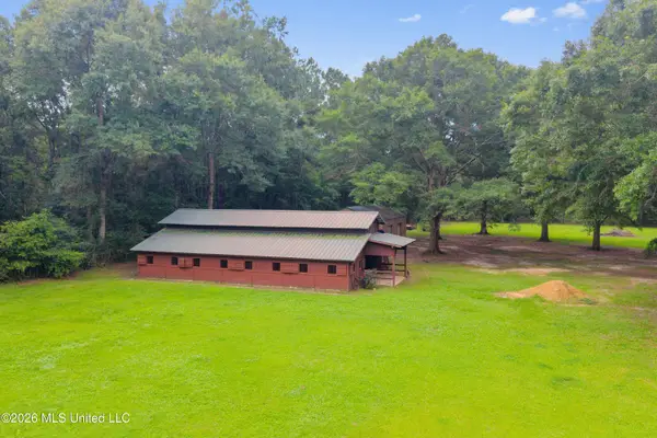 3513 Kenneth Cole Road, Vancleave, MS 39565