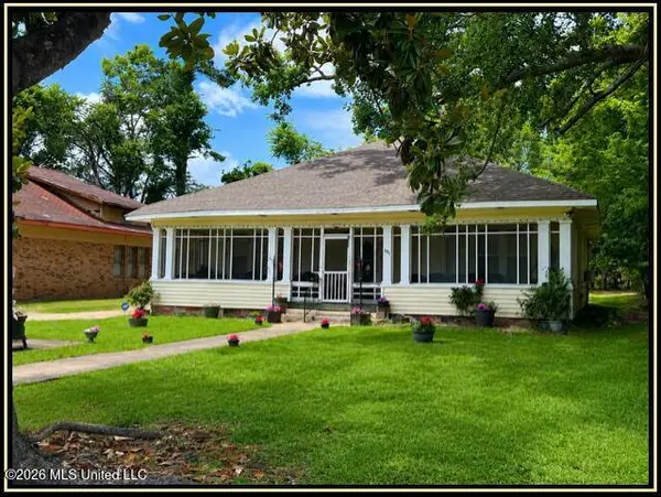 393 George Payne Cossar Boulevard, Charleston, MS 38921