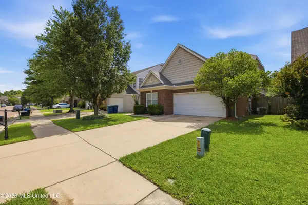 7341 Red Maple Drive, Olive Branch, MS 38654