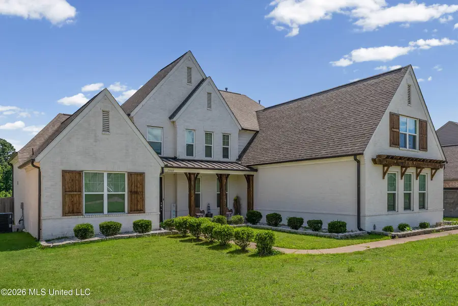 13905 Highlands Crest Drive, Olive Branch, MS 38654 - #2
