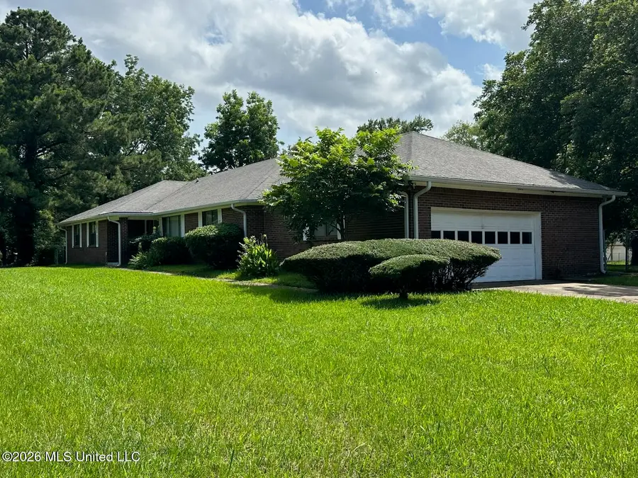 1195 N Old Canton, Canton, MS 39046 - #2
