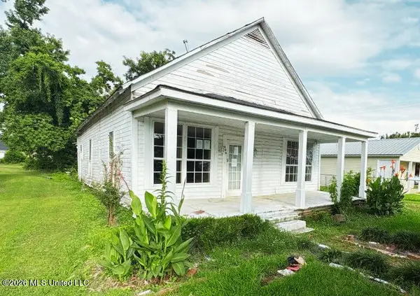 604 Central Avenue, Belzoni, MS 39038