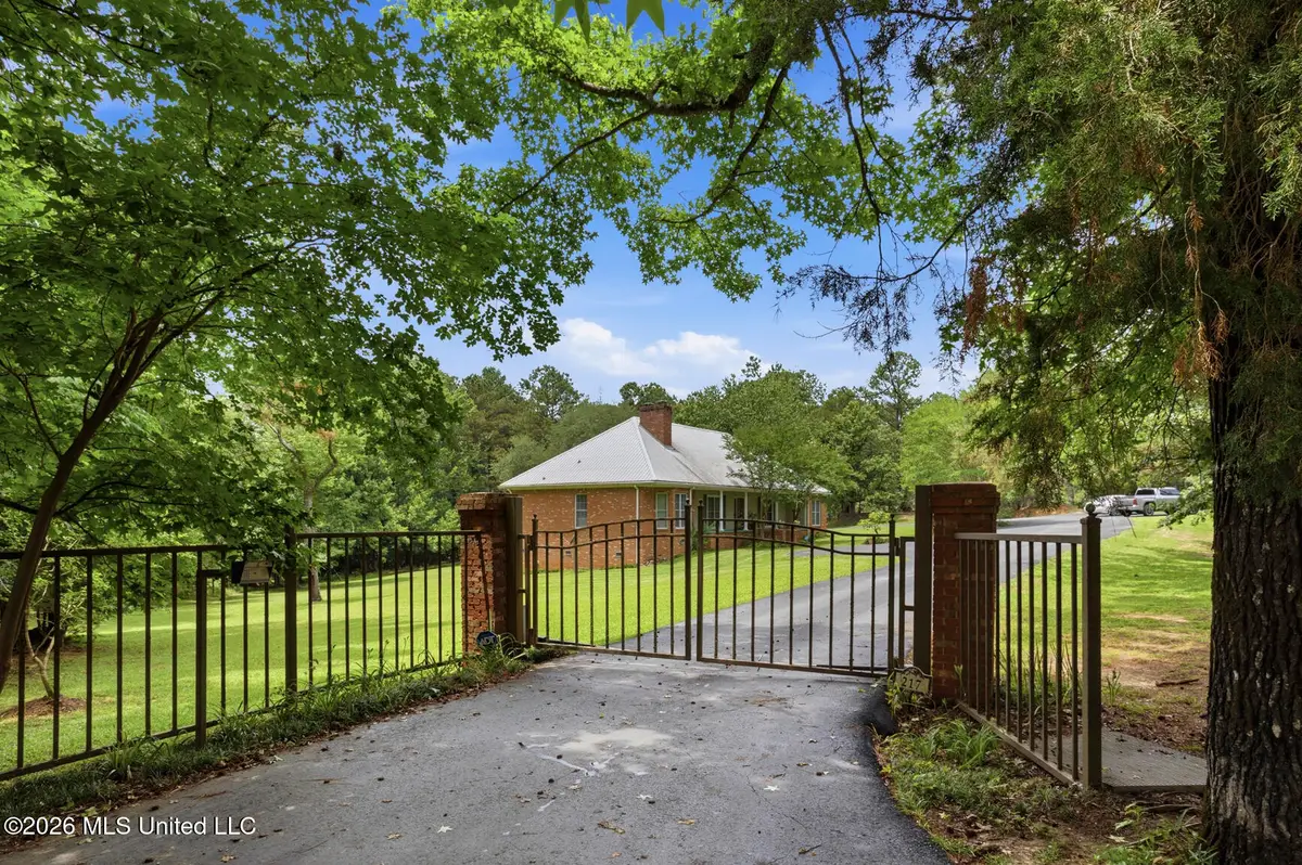 217 Society Ridge Road, Madison, MS 39110 - #1
