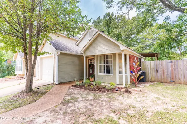 302 Indian Summer Lane, Clinton, MS 39056