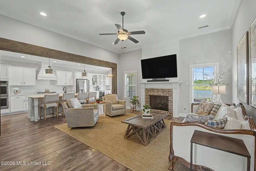 1161 N Broadwing Circle, Olive Branch, MS 38654 - #2