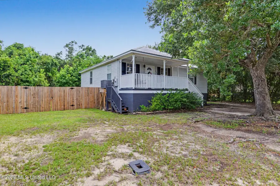203 Mcdonald Drive, Pass Christian, MS 39571 - #2