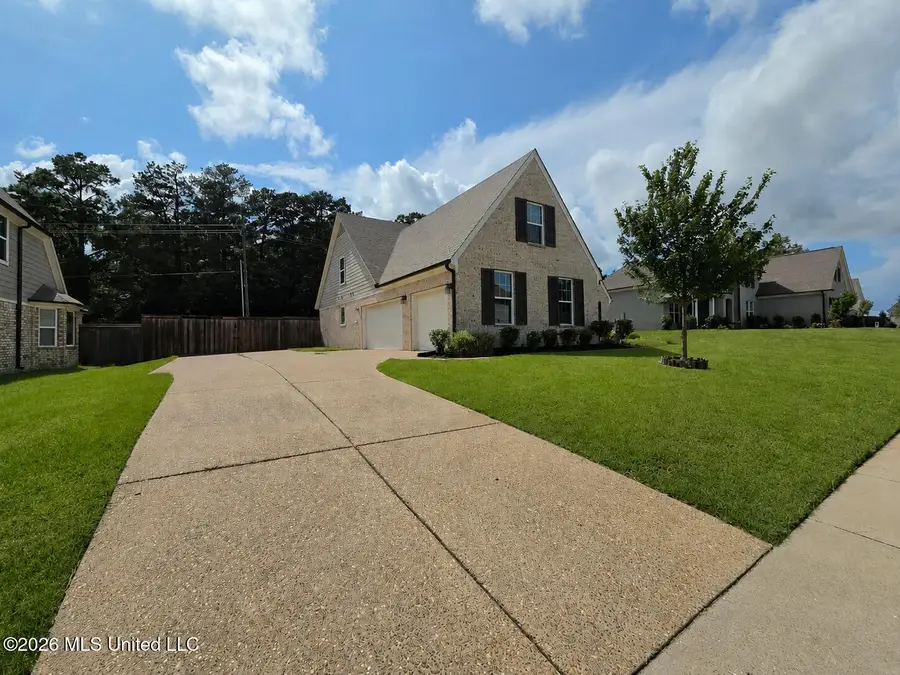 415 Vicksburg Cove, Hernando, MS 38632 - #2