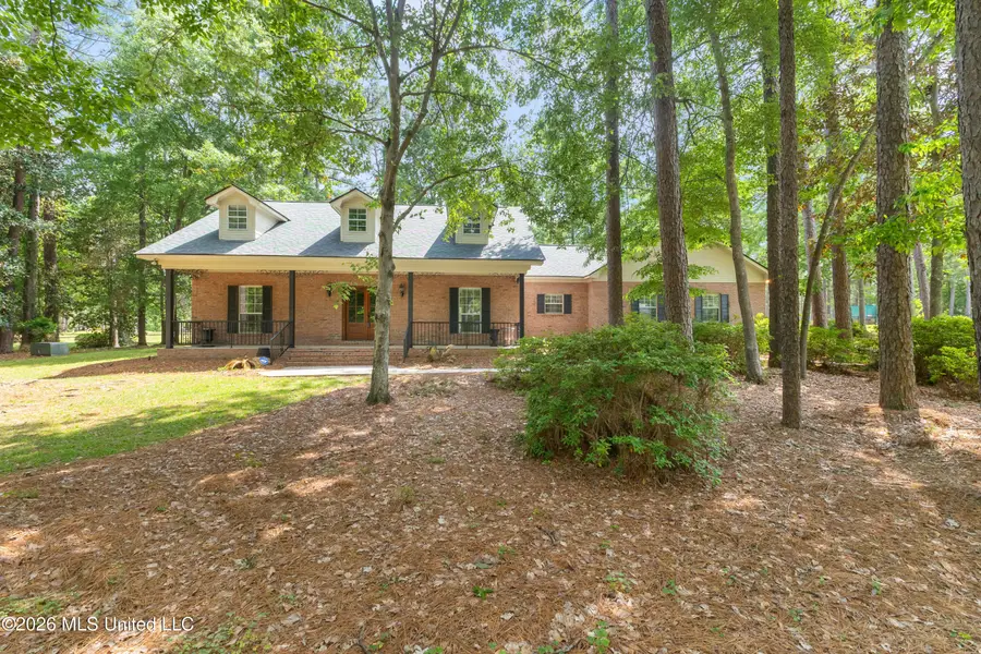 87 Fairlake Drive, Hattiesburg, MS 39402 - #2