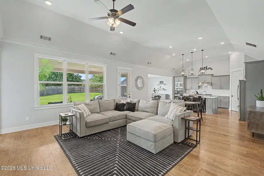 13910 Highlands Crest Loop, Olive Branch, MS 38654 - #2