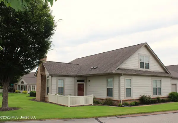 8817 Parkview Oaks Circle, Olive Branch, MS 38654