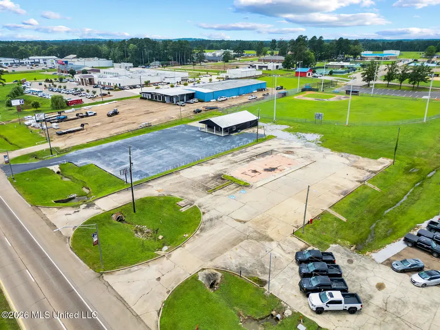 821 Mississippi 35, Forest, MS 39074 - #2