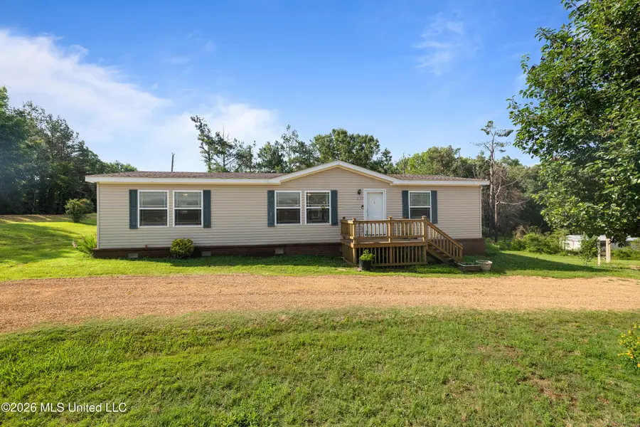 232 S Forrest Drive, Sardis, MS 38666 - #2