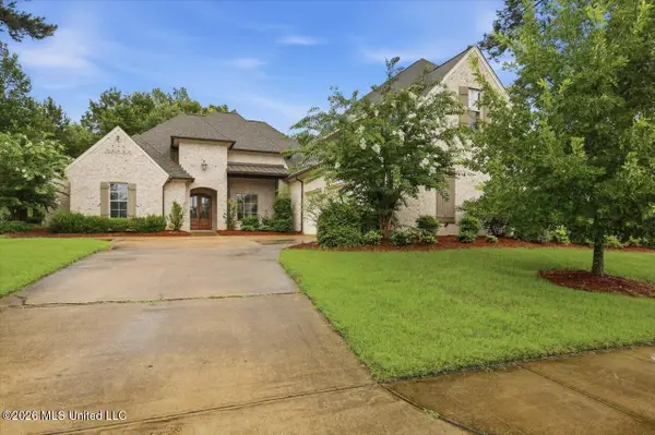 224 S Woodcreek Road, Madison, MS 39110